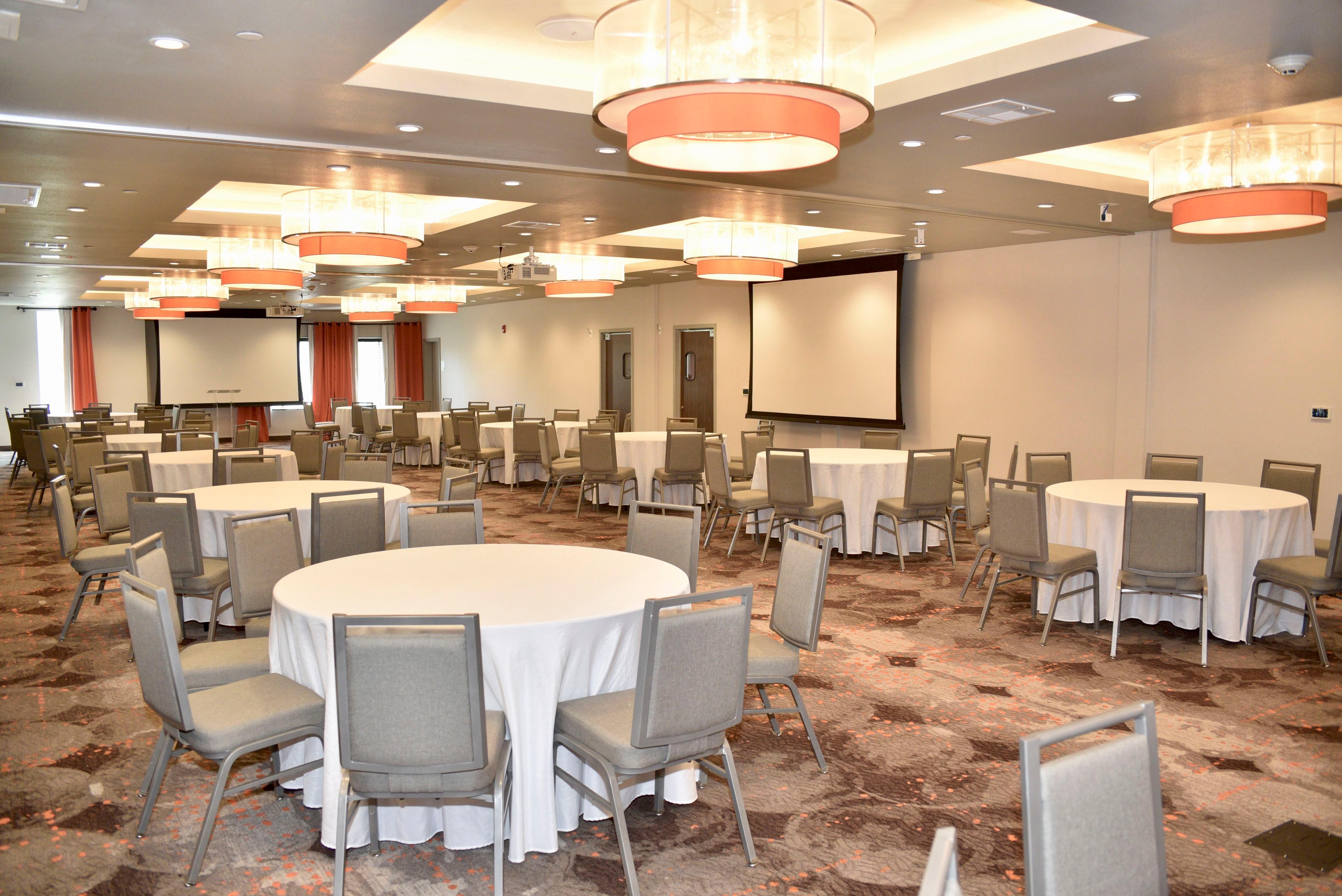 Holiday Inn Windsor - Wine Country By Ihg Dış mekan fotoğraf