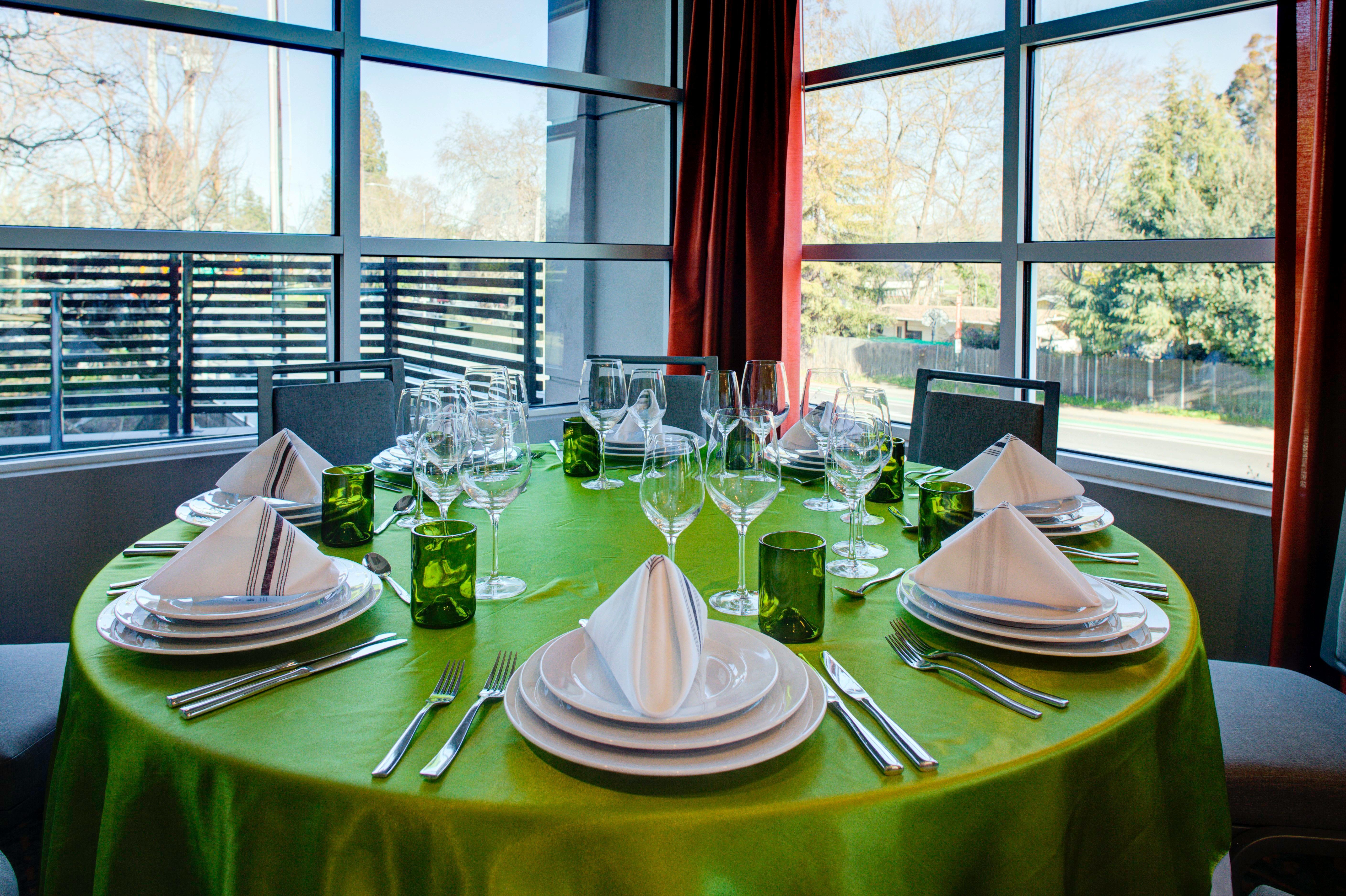 Holiday Inn Windsor - Wine Country By Ihg Dış mekan fotoğraf