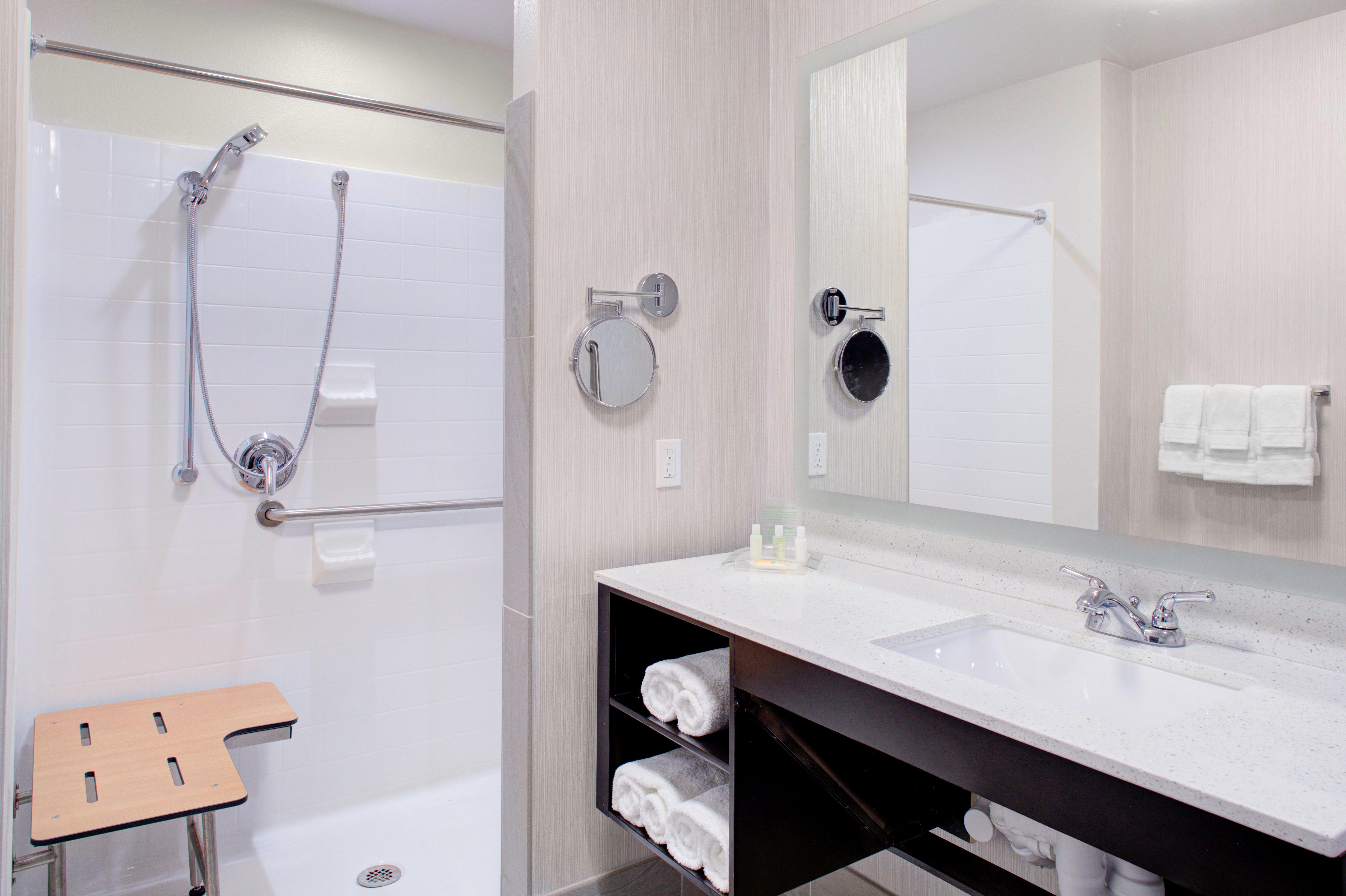 Holiday Inn Windsor - Wine Country By Ihg Dış mekan fotoğraf
