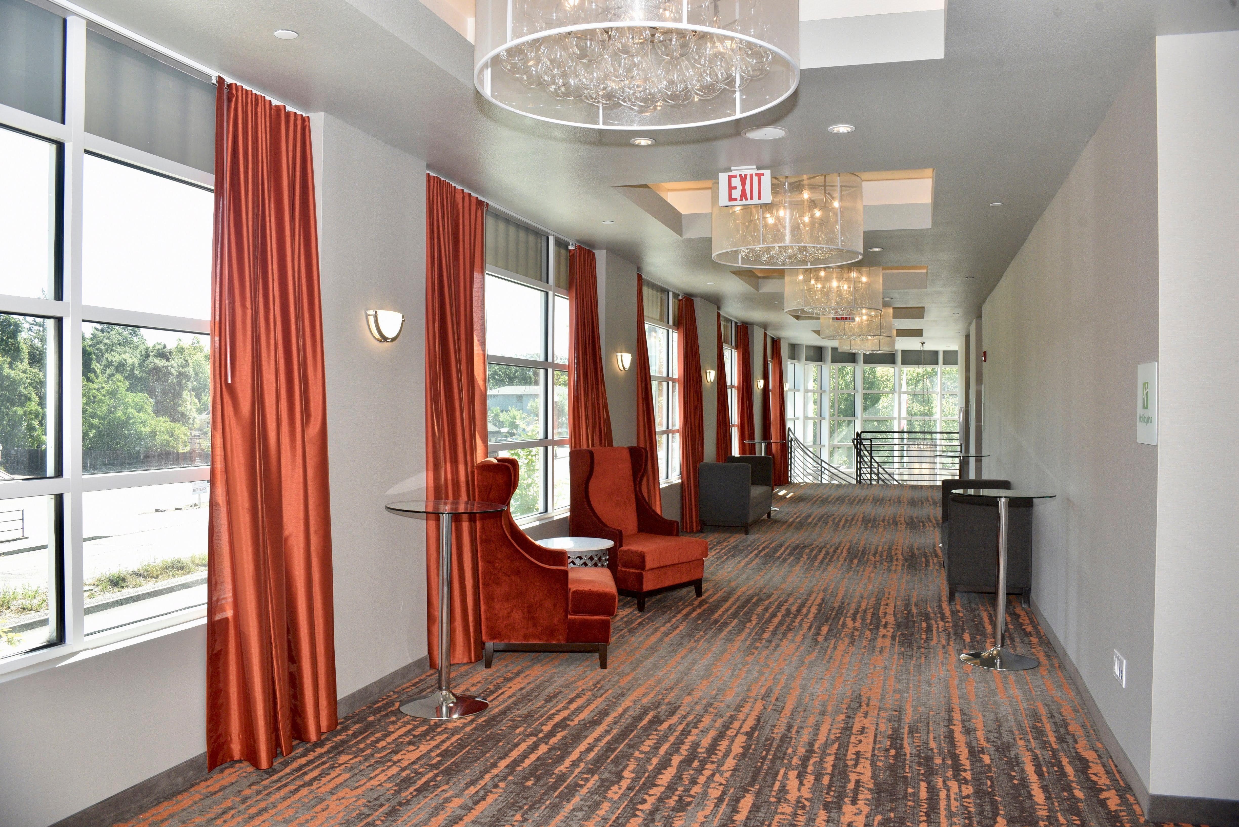 Holiday Inn Windsor - Wine Country By Ihg Dış mekan fotoğraf